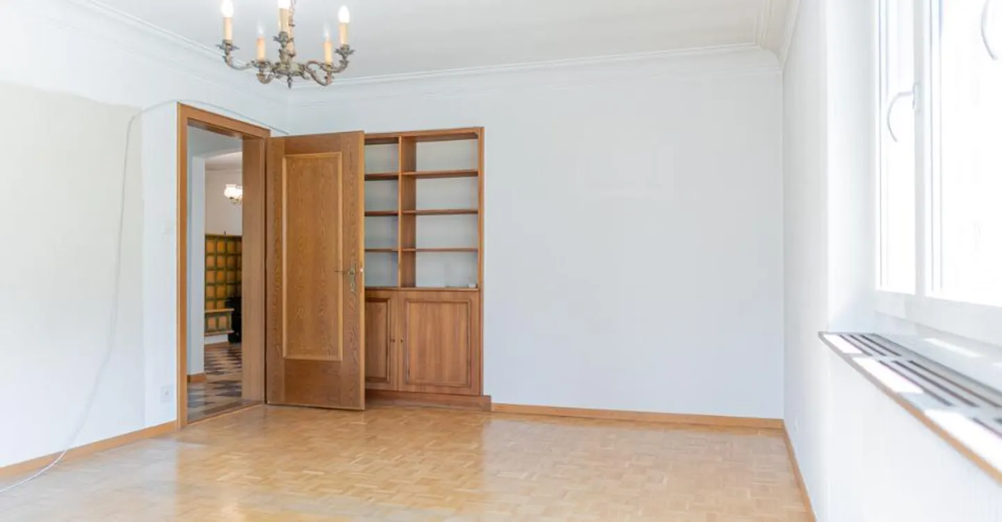 Inviting Single-Family Home in the Center of Raron - Photo 10 of 12