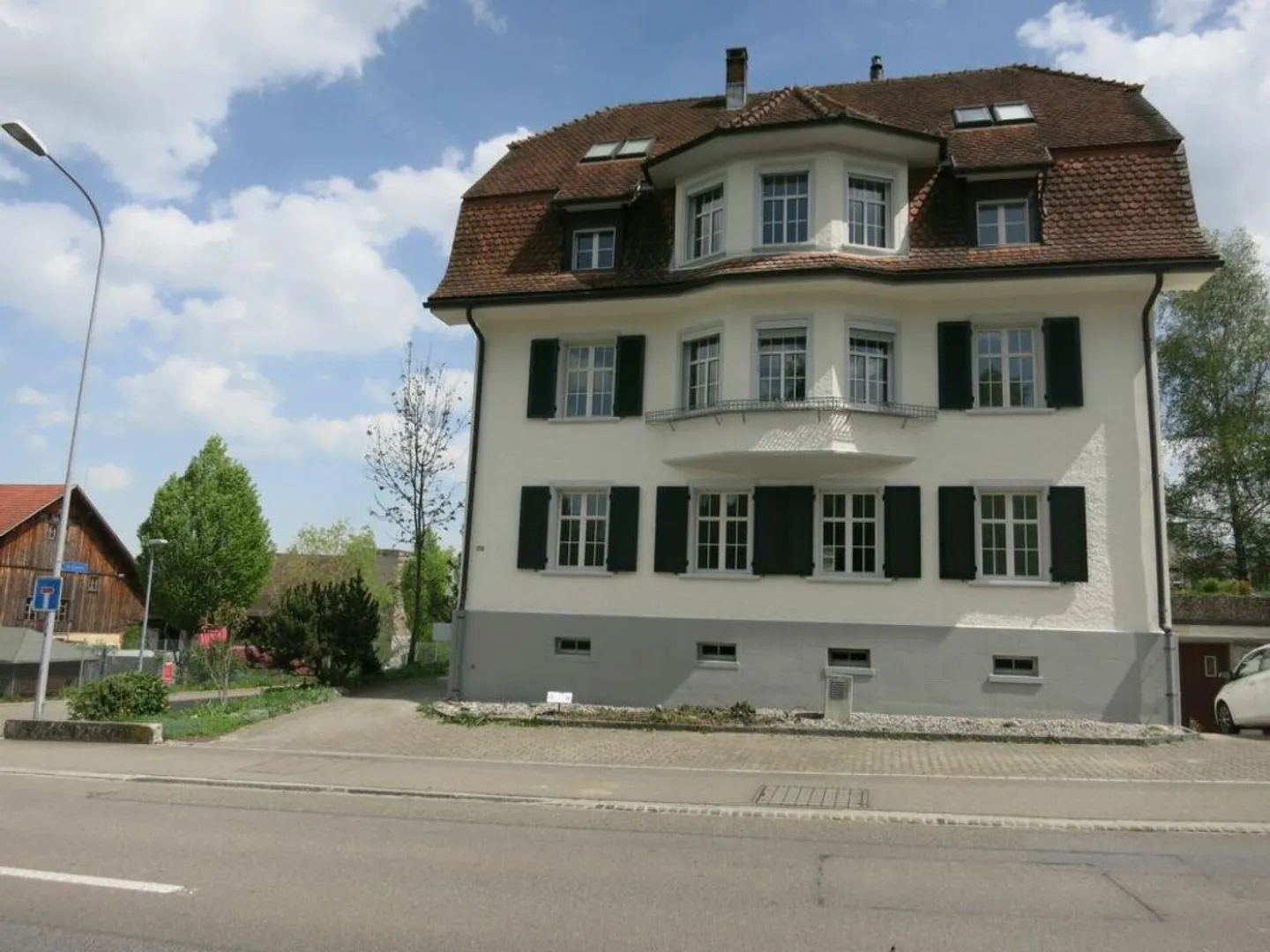 Well-kept 3-room attic apartment seeks new tenants - Photo 1 of 16