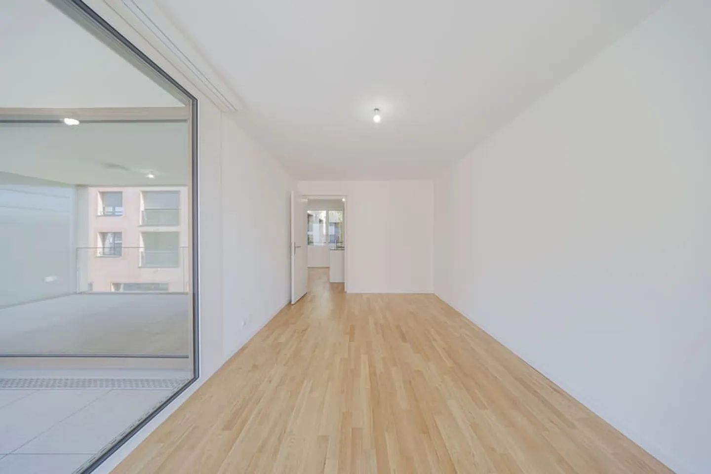 In Lavaux, 3-room apartment of approx. 79 m² - Photo 8 of 13