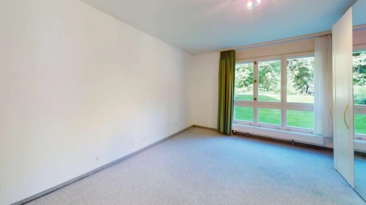 Relaxed Living Happiness in a Quiet Residential Area - Photo 14 of 18
