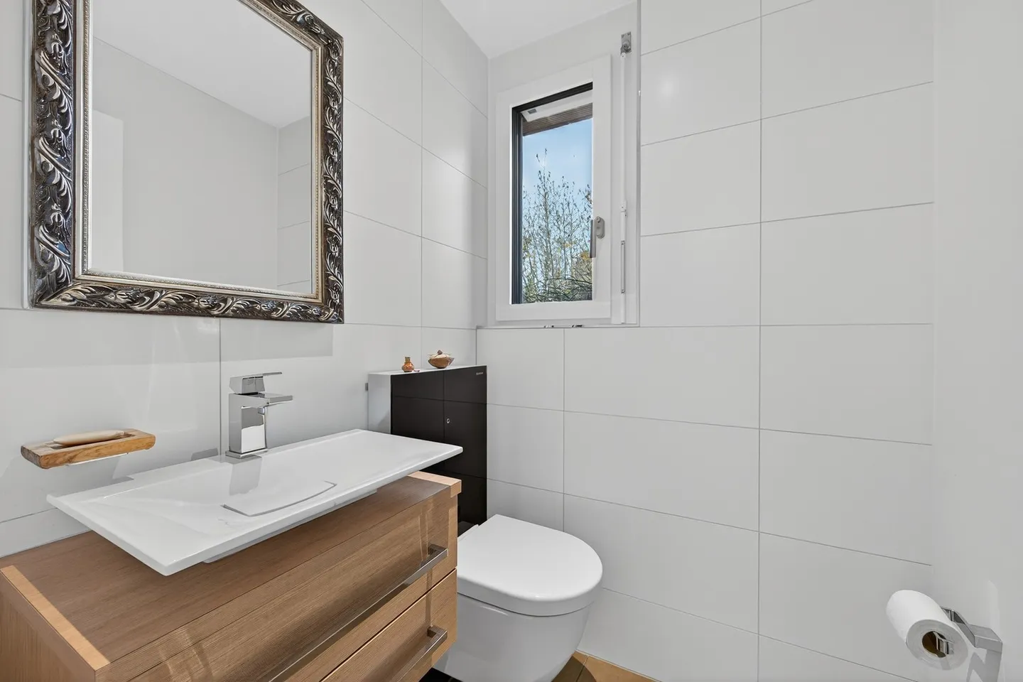 Casa con Terrazza Panoramica / Vivere & Lavorare Sotto Un Unico Tetto - Foto 9 di 14