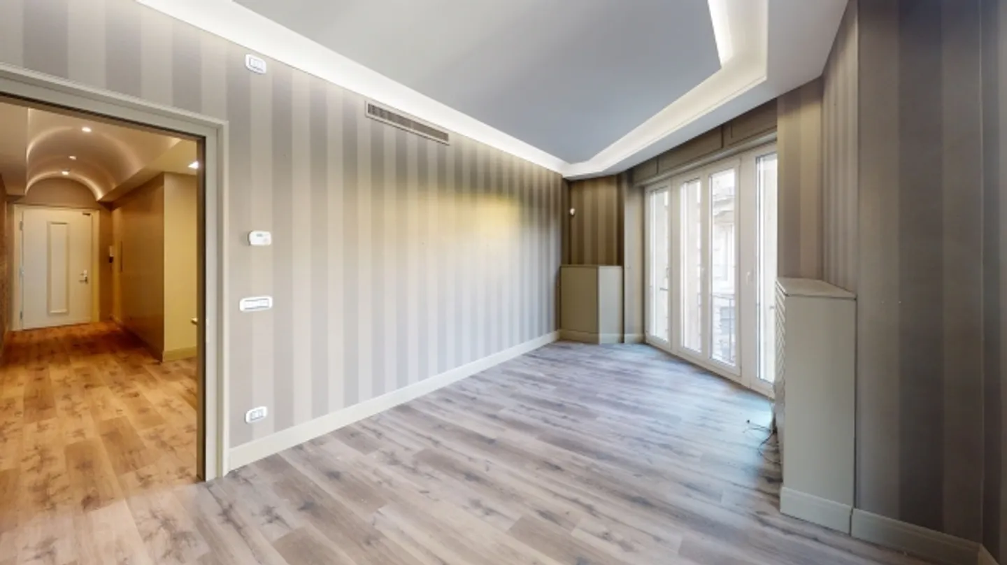 «Prestigioso ufficio in centro città!» - Foto 3 di 12