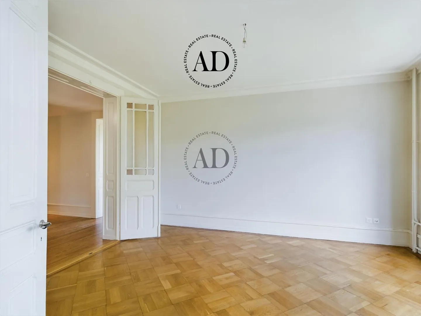 Haussmann-Wohnung im Zentrum - Foto 2 von 6