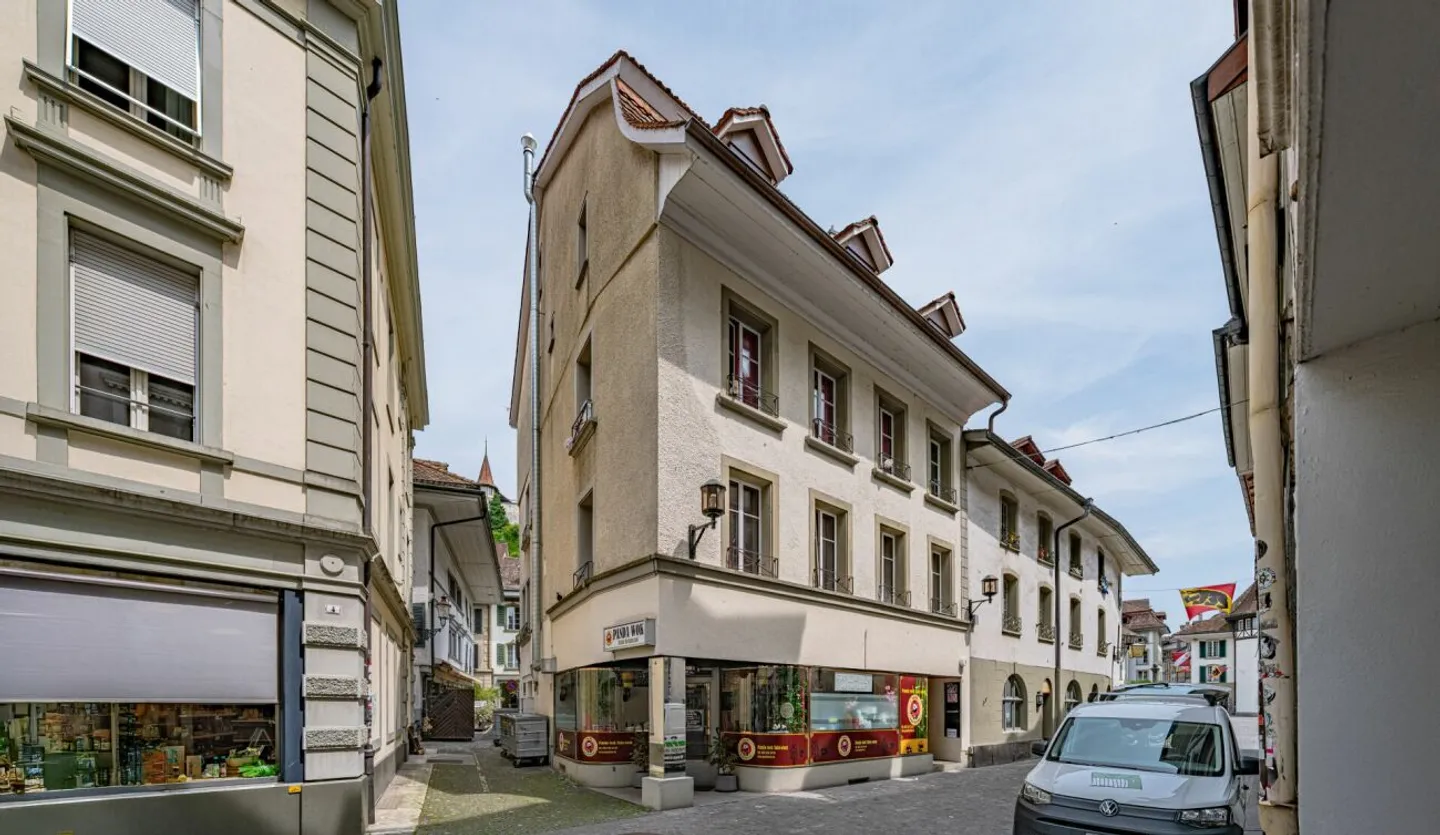 GIOIELLO DELLA CITTÀ VECCHIA CON GRANDE POTENZIALE - Foto 7 di 8