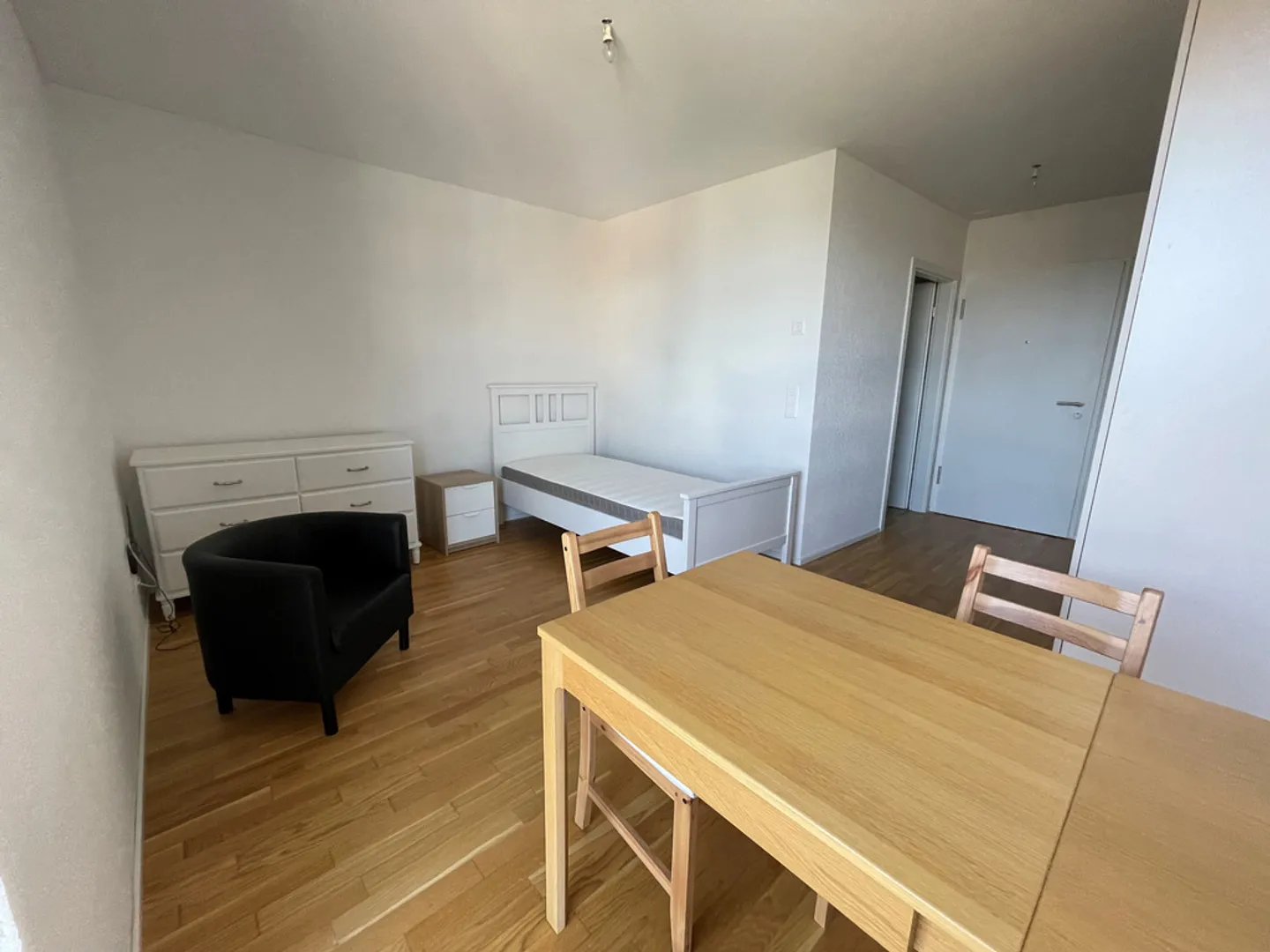 Meublé idéalement situé  - Photo 1 sur 6