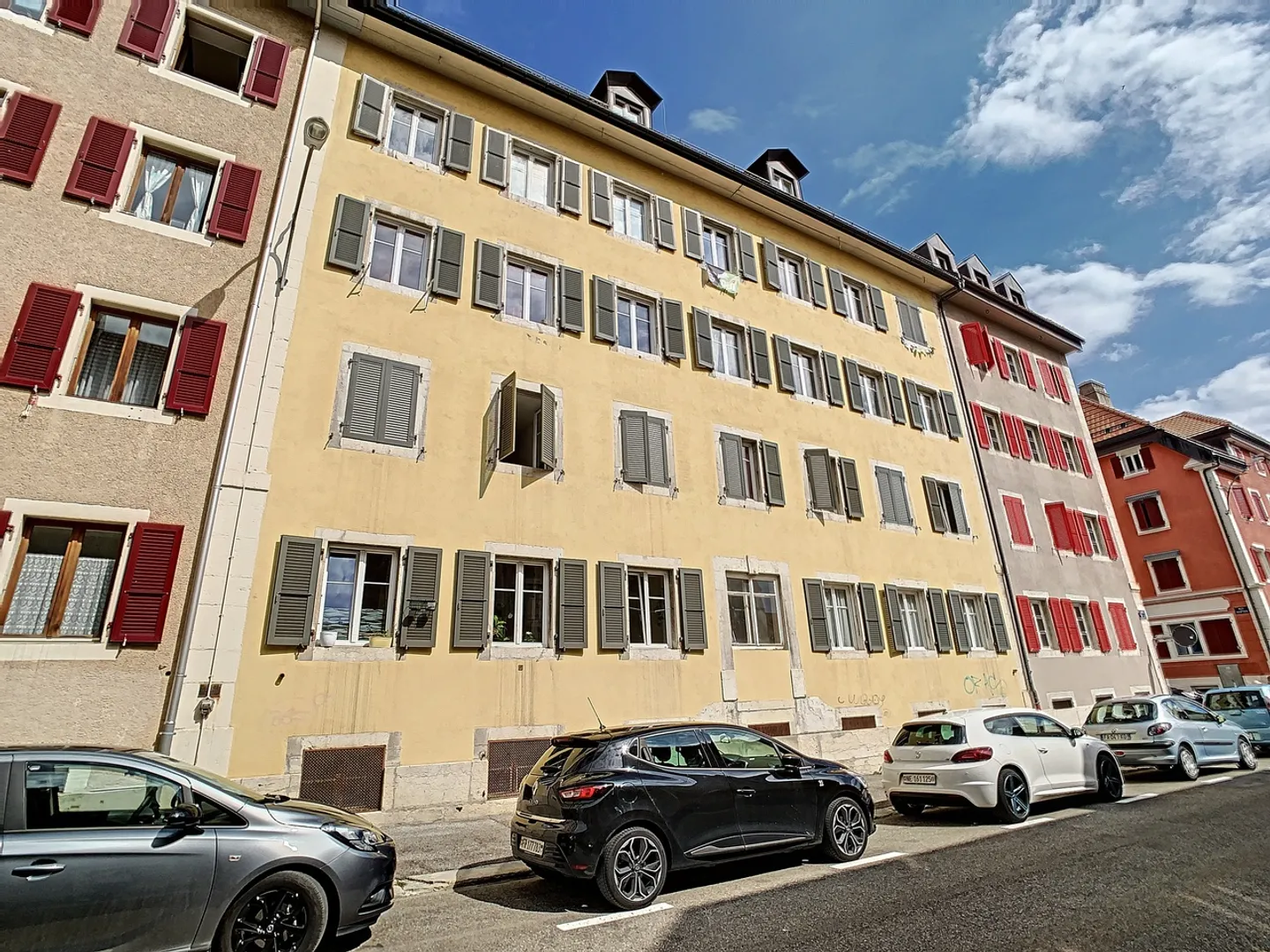 Mietgebäude - Foto 8 von 9