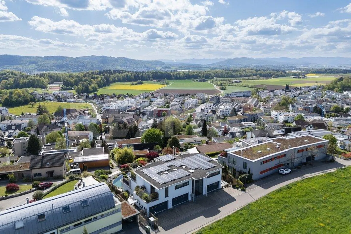 Above Blue Niederrohrdorf - 4.5-room penthouse apartment with 18... - Photo 8 of 10