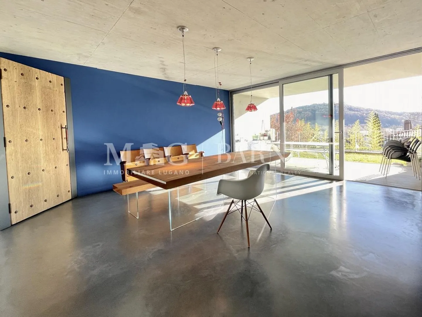 Villa moderna con piscina a Stabio - Foto 3 di 12