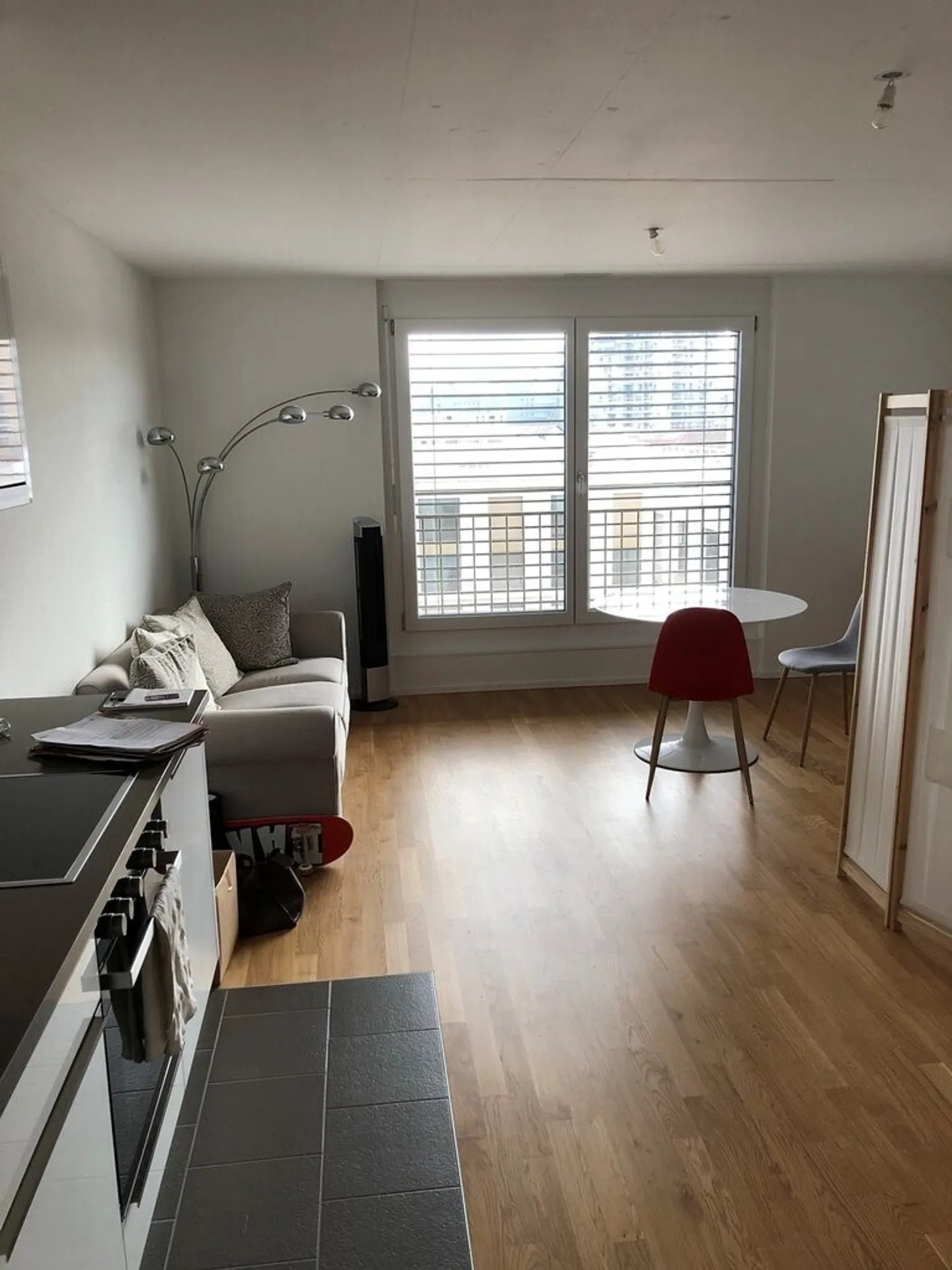 To seize! Ideally located close to all amenities! - Photo 2 of 5