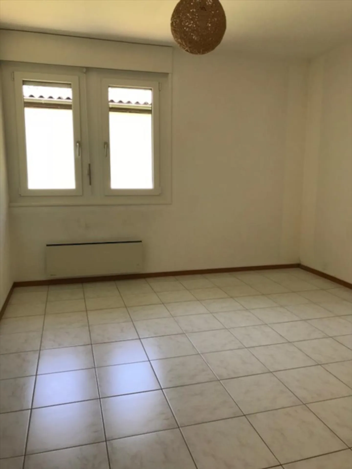 Appartamento 2.5 stanze - Foto 2 di 3