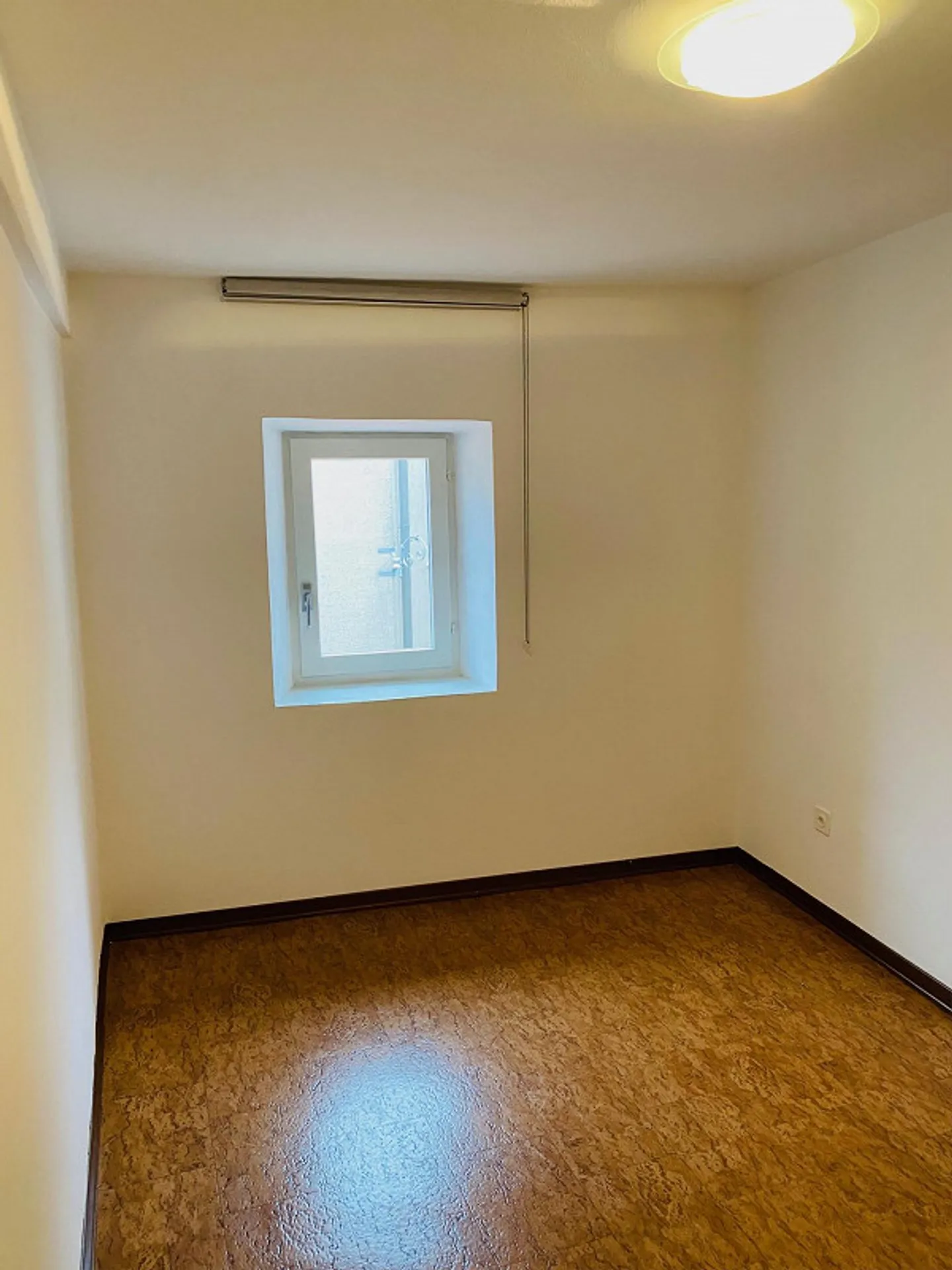 Spacious apartment in the splendid nucleus of Brè - Photo 7 of 12