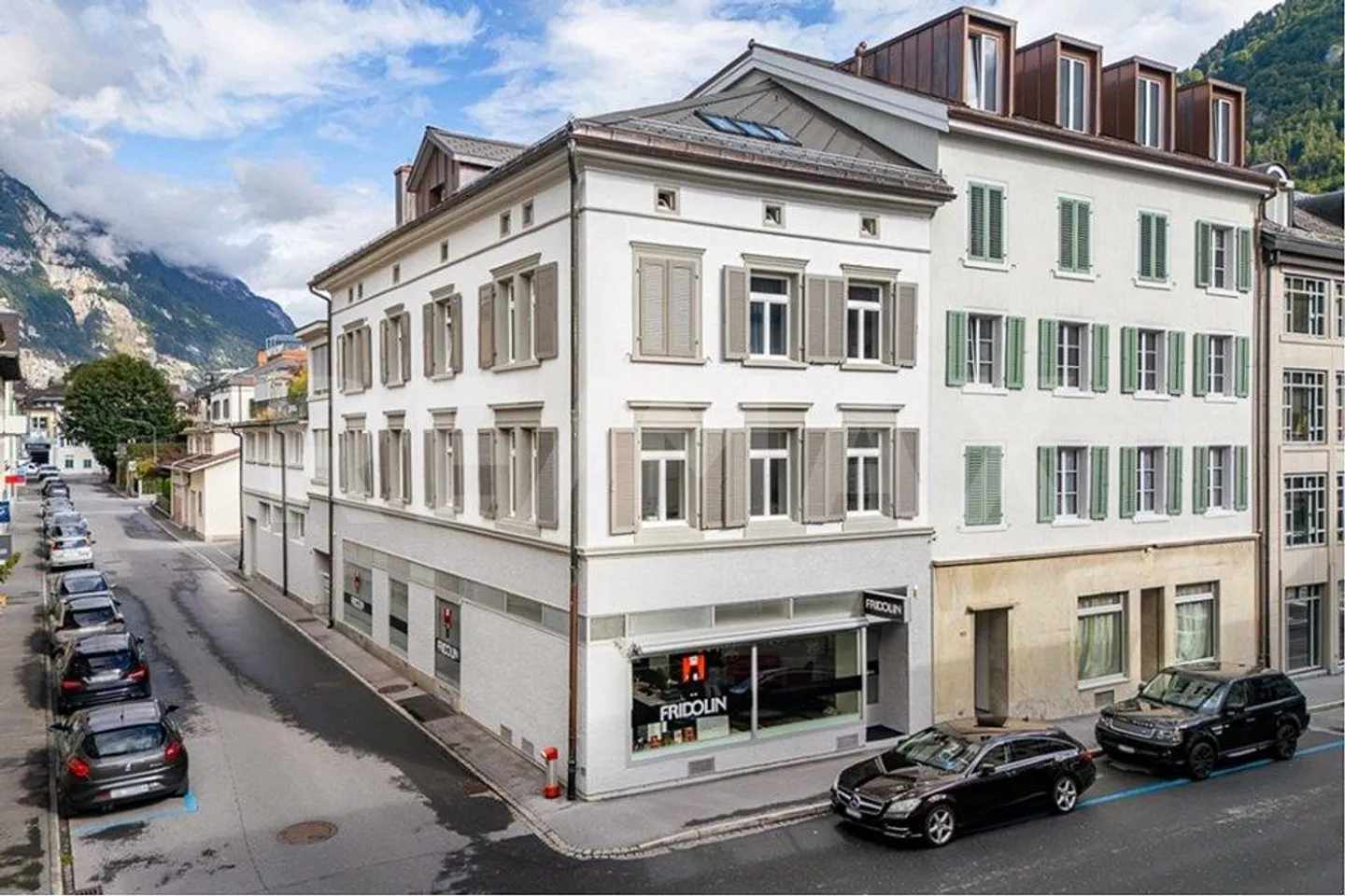 Interesting investment property in the city center - Photo 3 of 13