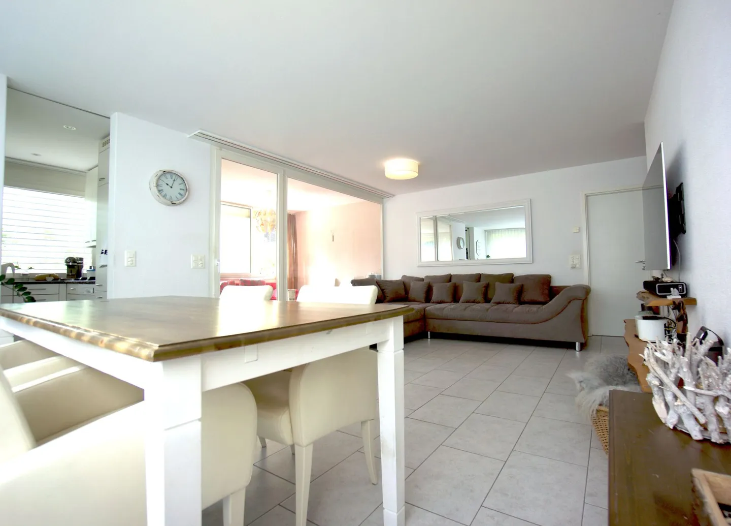 Appartement calme et lumineux dans un emplacement populaire à Wettingen - Photo 1 sur 9