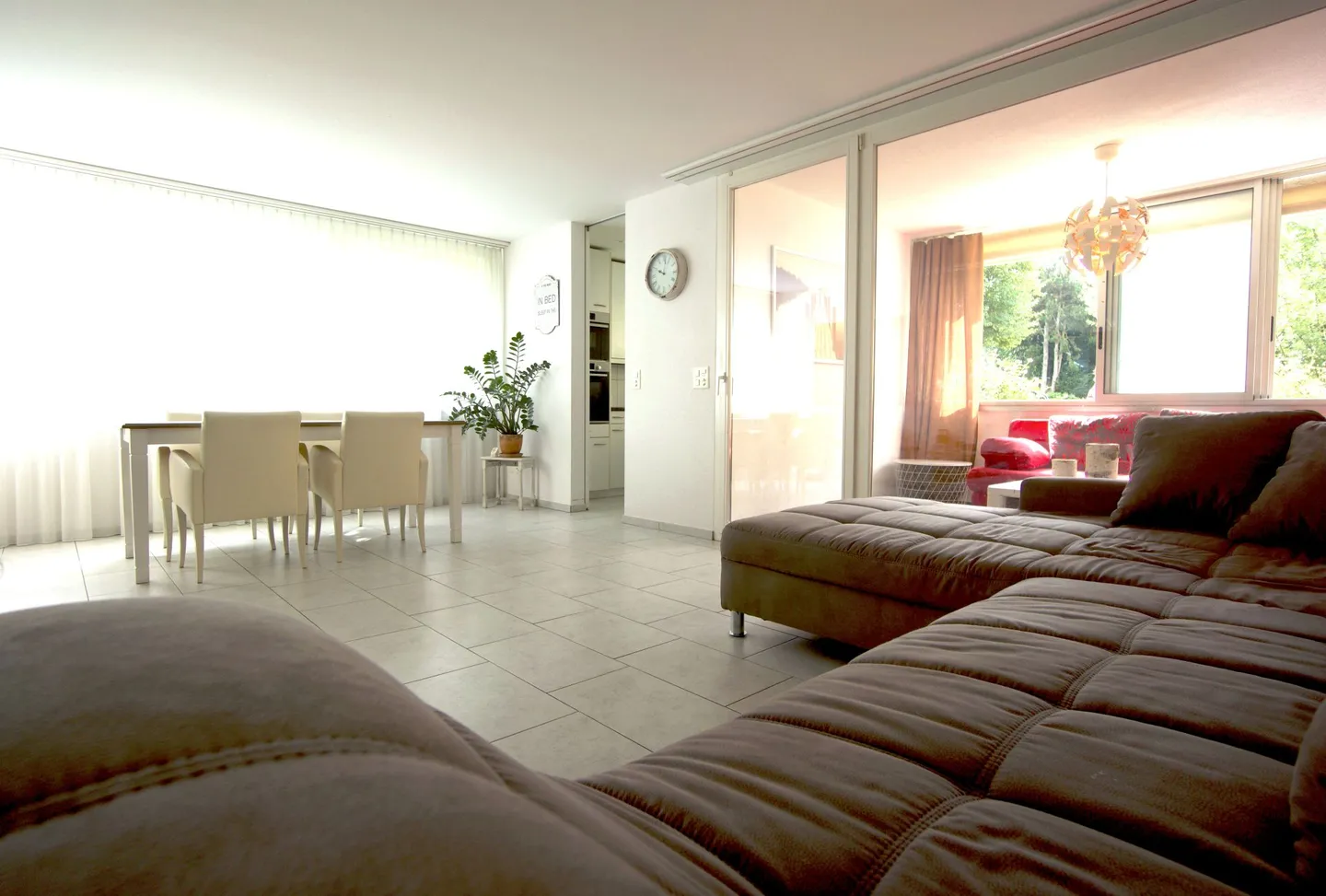 Appartement calme et lumineux dans un emplacement populaire à Wettingen - Photo 2 sur 9