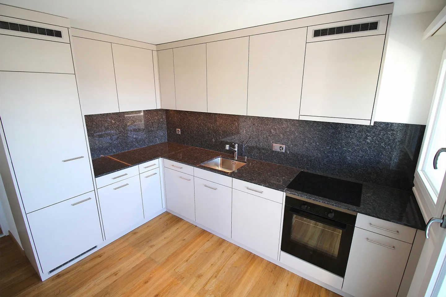 Appartamento affascinante 2.5 stanze - Foto 1 di 4