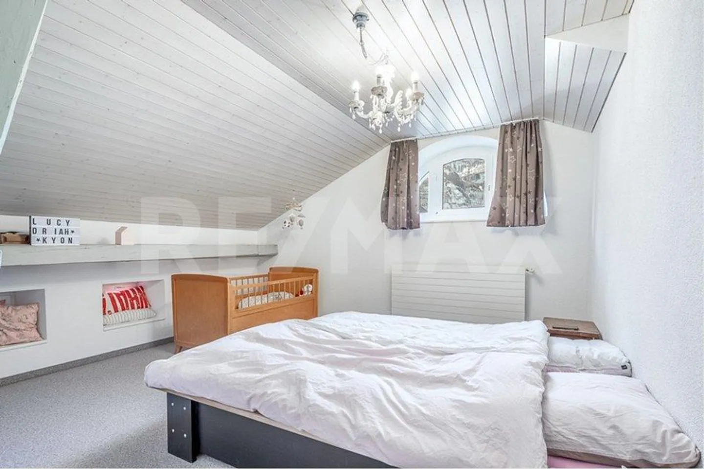 Interesting investment property in the city center - Photo 11 of 13