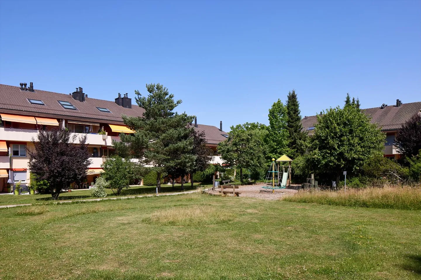 Appartement 2.5 pièces - Photo 2 sur 4