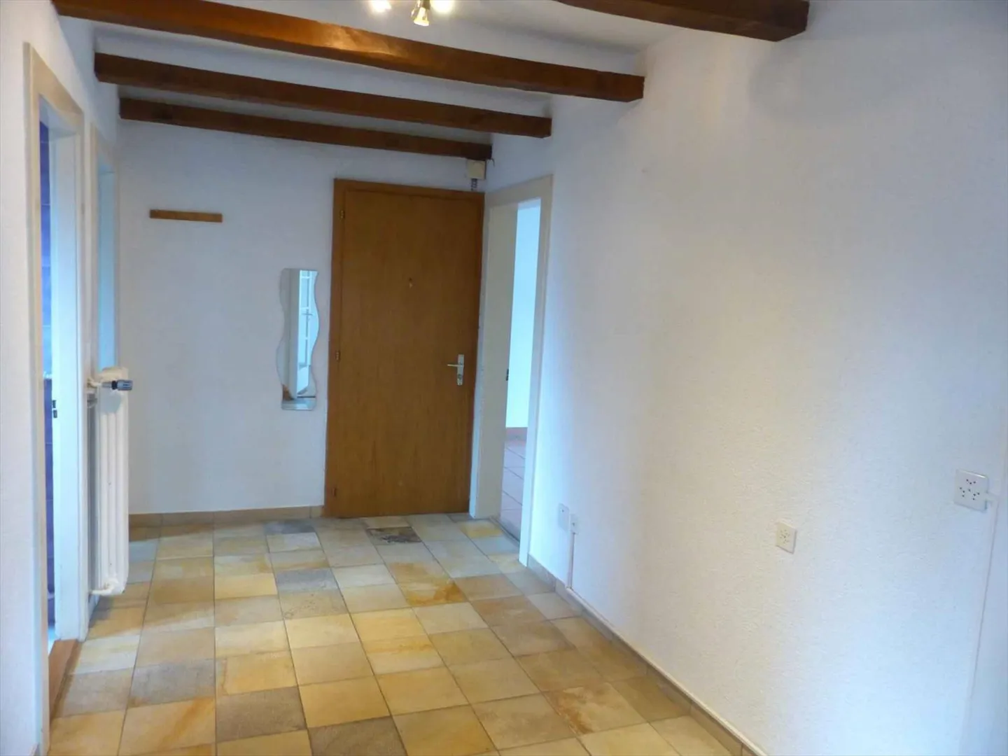 Appartamento 3.5 locali - Foto 2 di 13