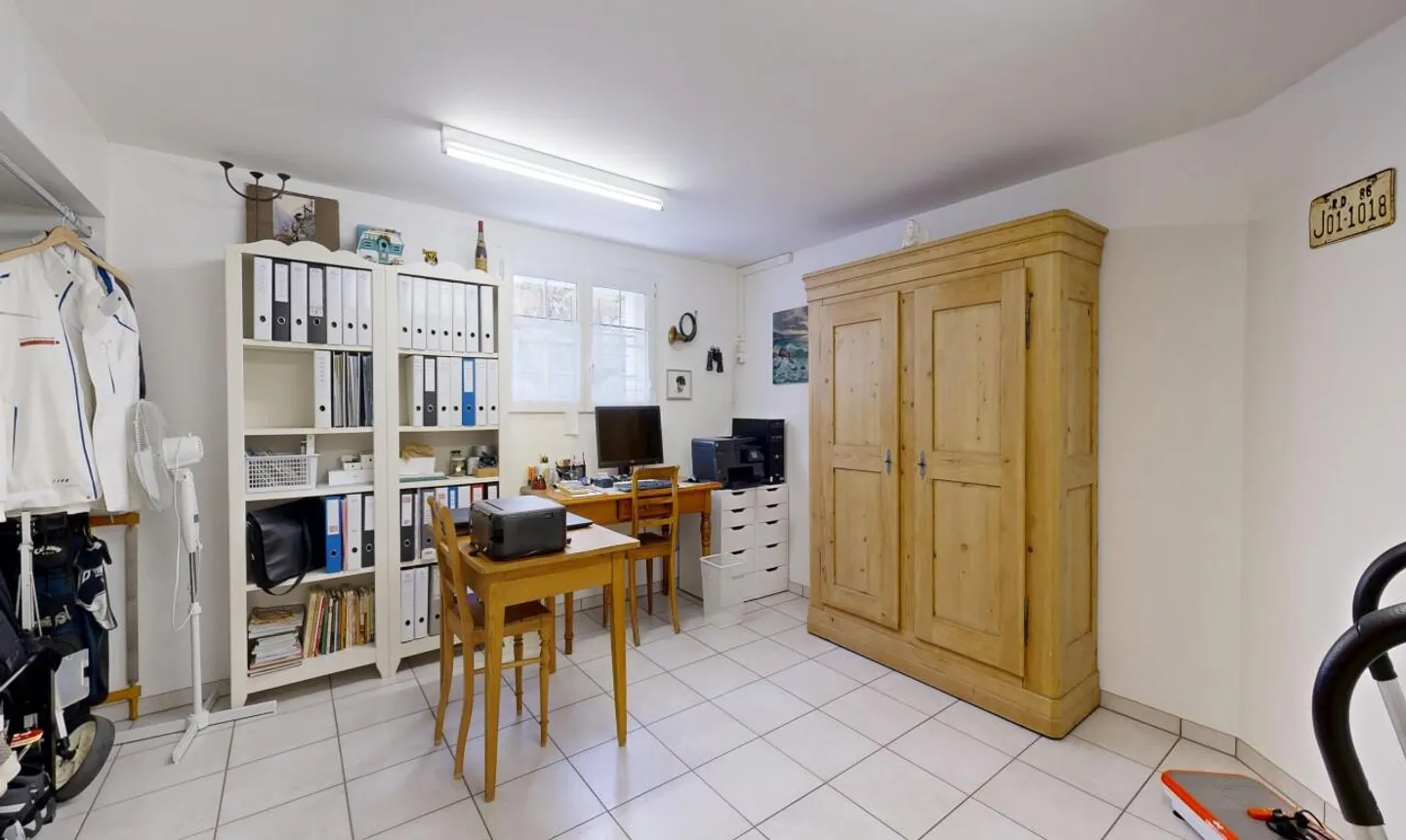 Casa unifamiliare con giardino a Niederwenigen, vicino a Zurigo - Foto 9 di 11
