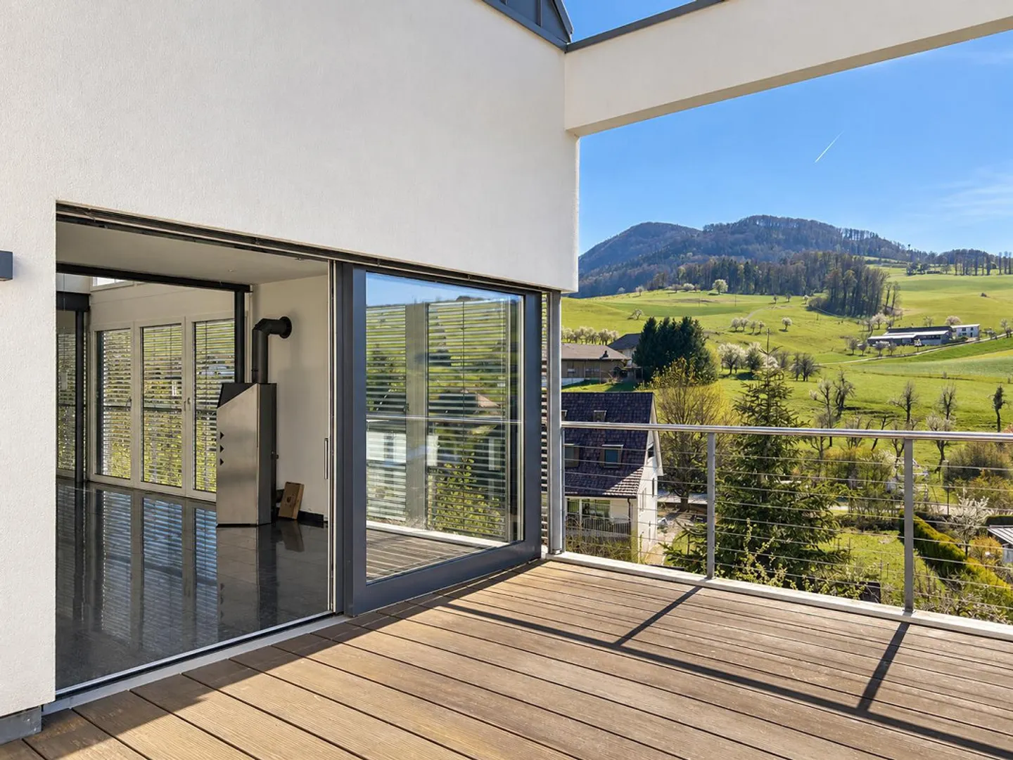Raum für Individualisten – einzigartiges Atelierhaus mit Loftcharakter - Foto 5 von 23