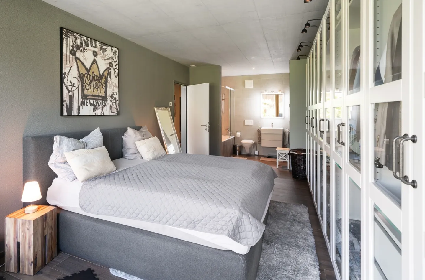 3.5-Room Ground Floor Apartment with Lake View – Living in Dream... - Photo 4 of 10