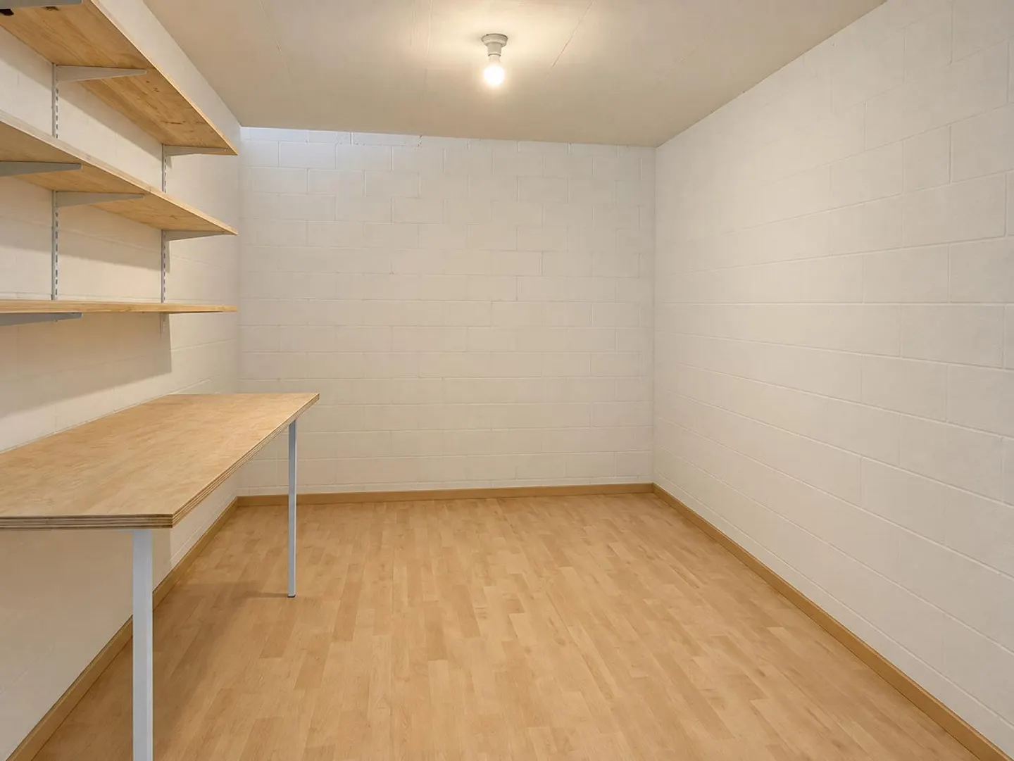 Raum für Individualisten – einzigartiges Atelierhaus mit Loftcharakter - Foto 16 von 23