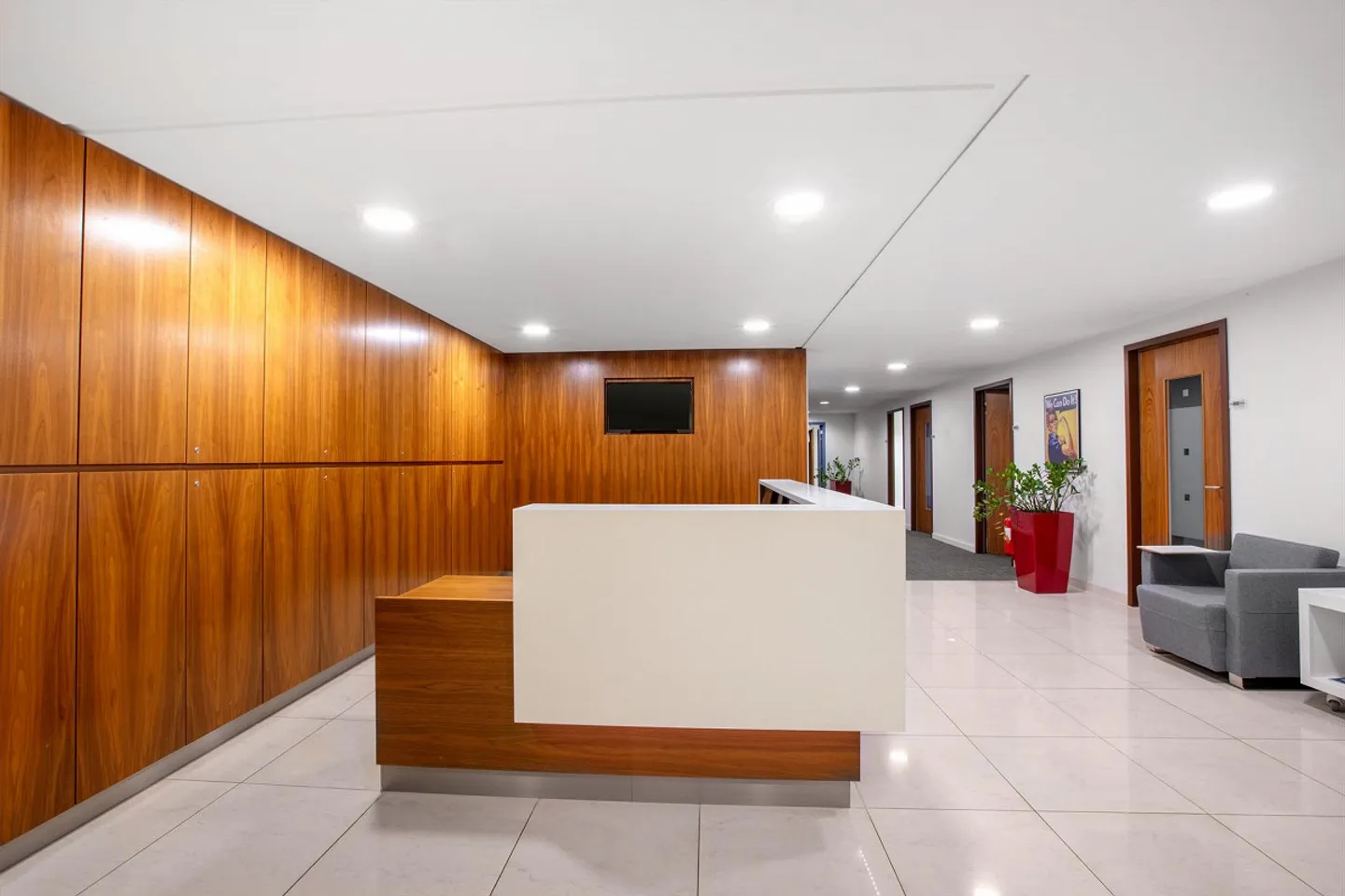 Private Office Space for 2 in Regus Metalli - Photo 3 of 10