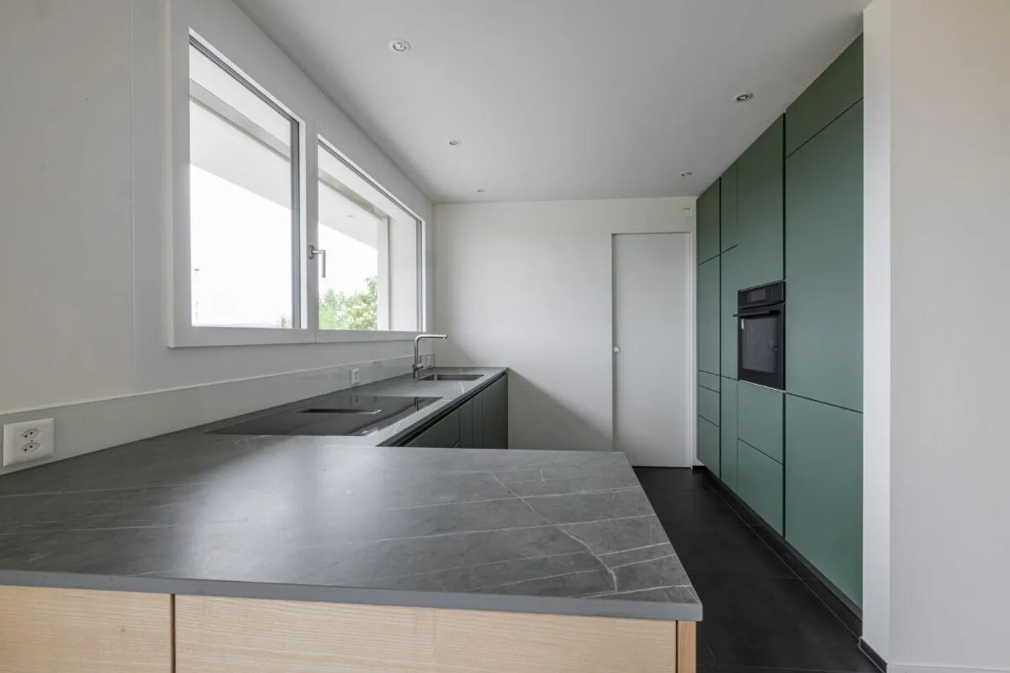 Appartement penthouse neuf exclusif de 3,5 pièces en première occupation - Vivre comme... - Photo 2 sur 20