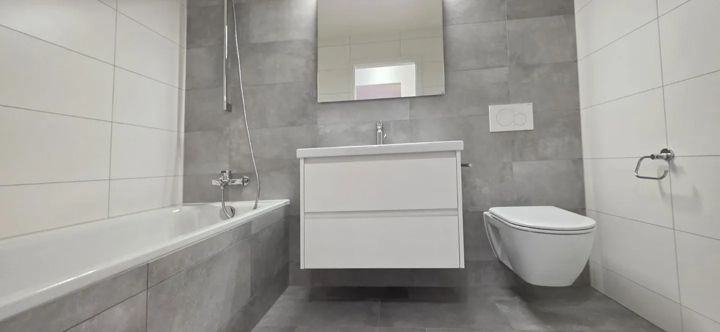 Magnifico appartamento ristrutturato di 3,5 locali con balcone a Montet - Foto 7 di 9