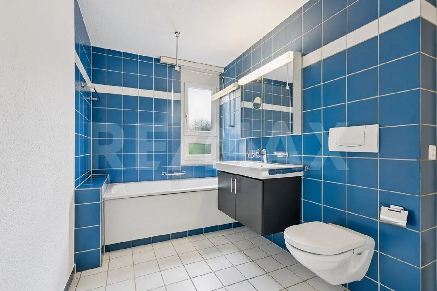 Grosszügige 3-Zimmerwohnung mit Balkon und Blick ins Grüne - Foto 10 von 13