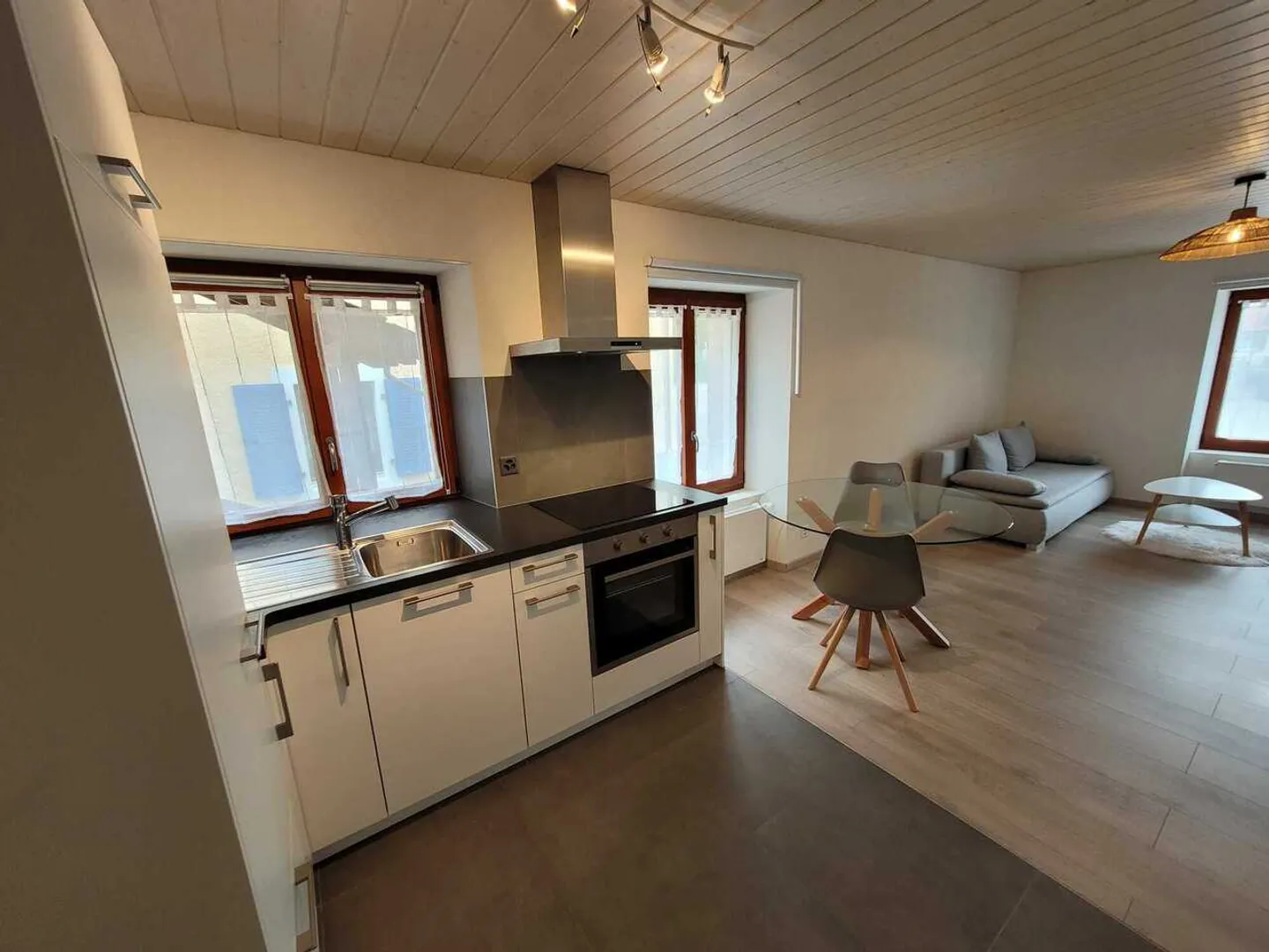 Furnished apartment in Val-de-Travers - Photo 3 of 10