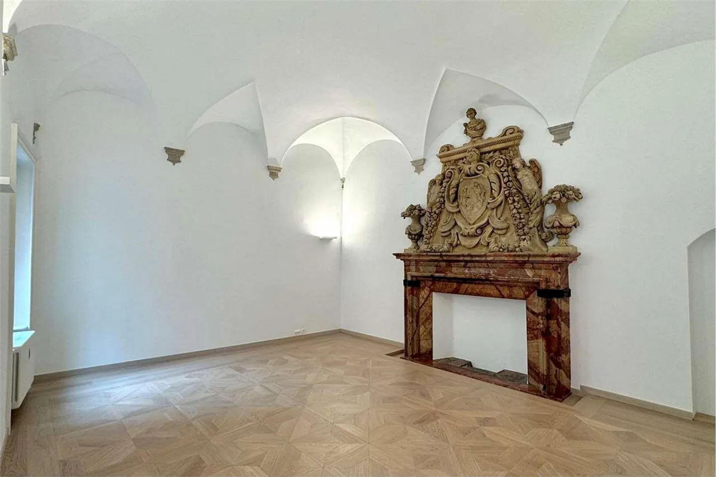 Bureau prestigieux dans la zone piétonne de Lugano - Photo 3 sur 12