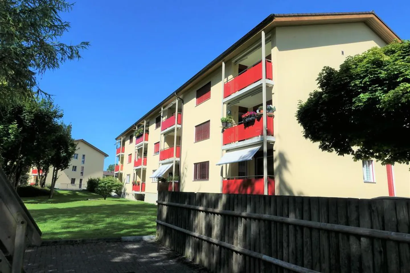 Appartamento 5.5 in una posizione adatta ai bambini - Foto 1 di 12