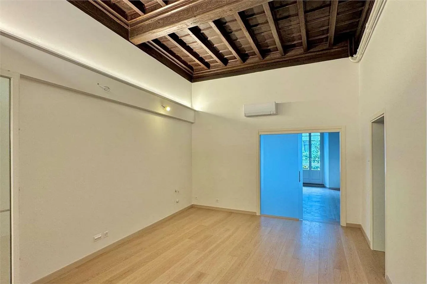 Bureau prestigieux dans la zone piétonne de Lugano - Photo 8 sur 12
