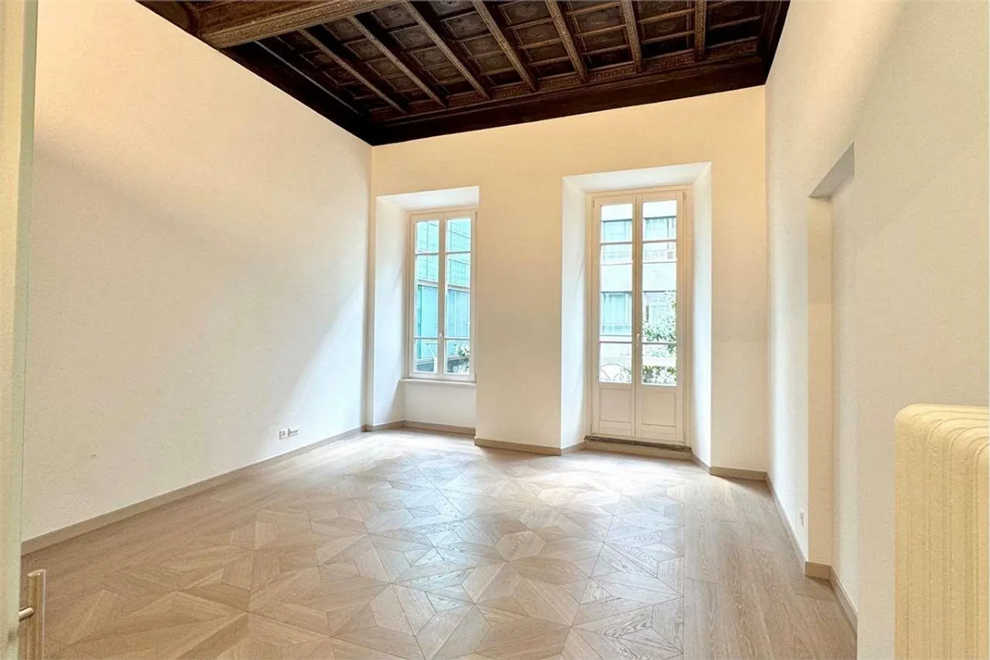 Bureau prestigieux dans la zone piétonne de Lugano - Photo 9 sur 12