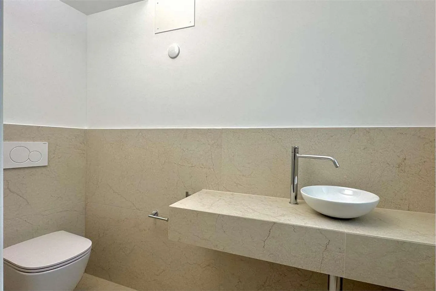 Bureau prestigieux dans la zone piétonne de Lugano - Photo 12 sur 12