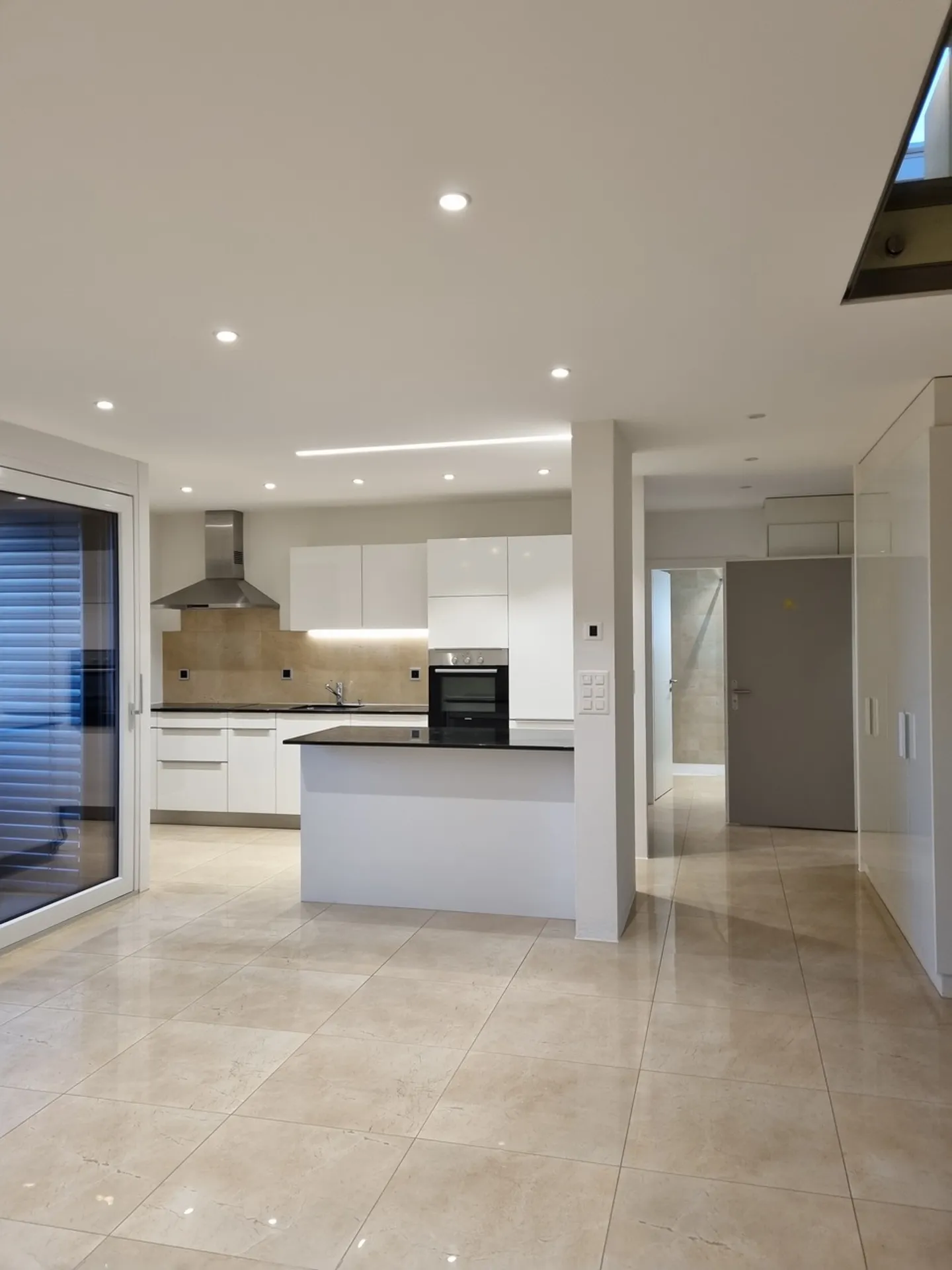 Ampio Appartamento Duplex a Vesin - Foto 2 di 8