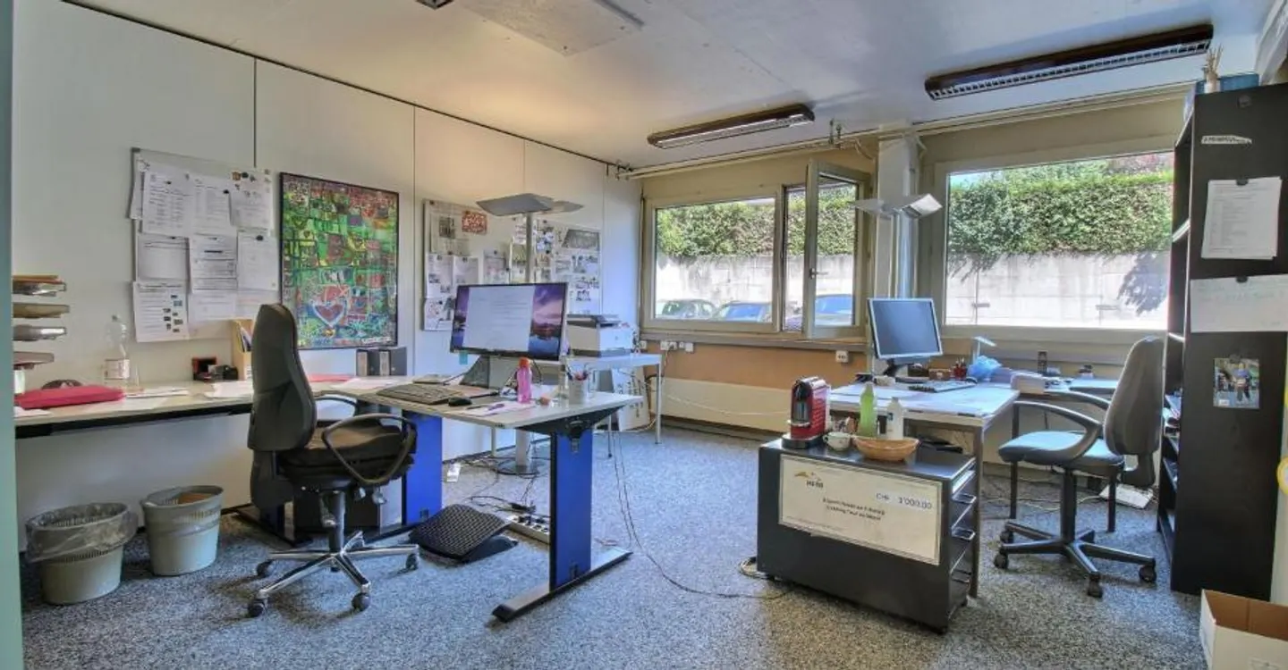Offices in the heart of Beaumont City - Photo 1 of 5