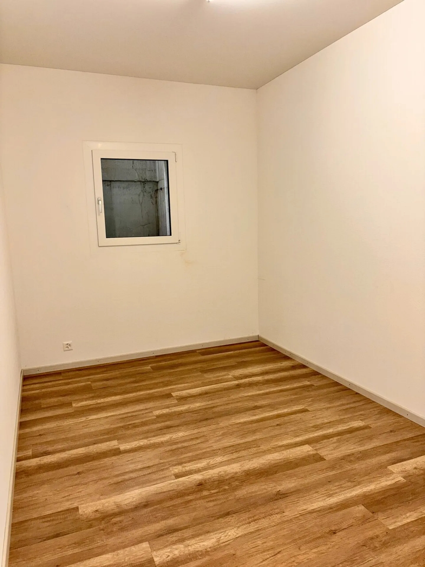 Dispo- / Salle de stockage à Egolzwil - Photo 5 sur 5