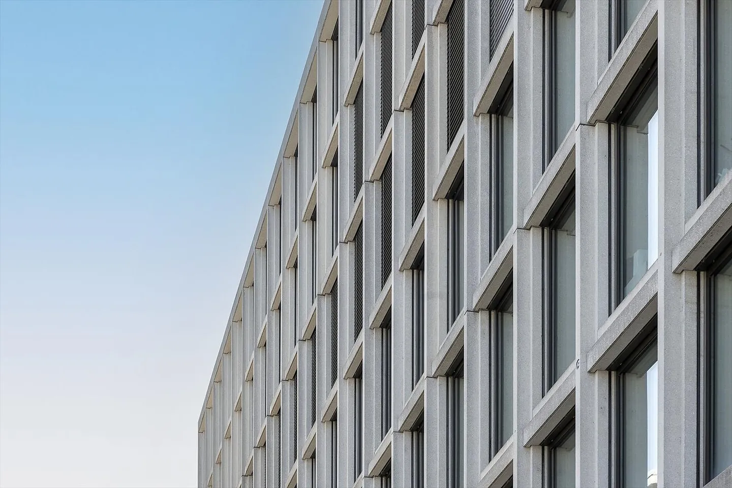 Center of Geneva, primary and equipped office spaces for rent - Photo 3 of 8