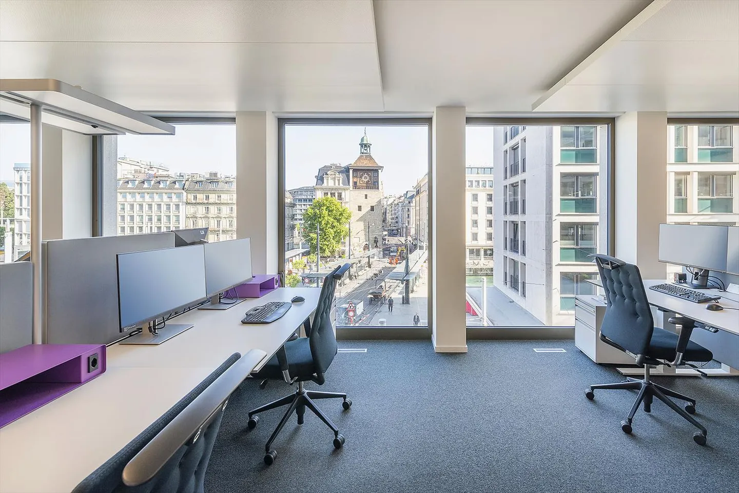 Center of Geneva, primary and equipped office spaces for rent - Photo 5 of 8