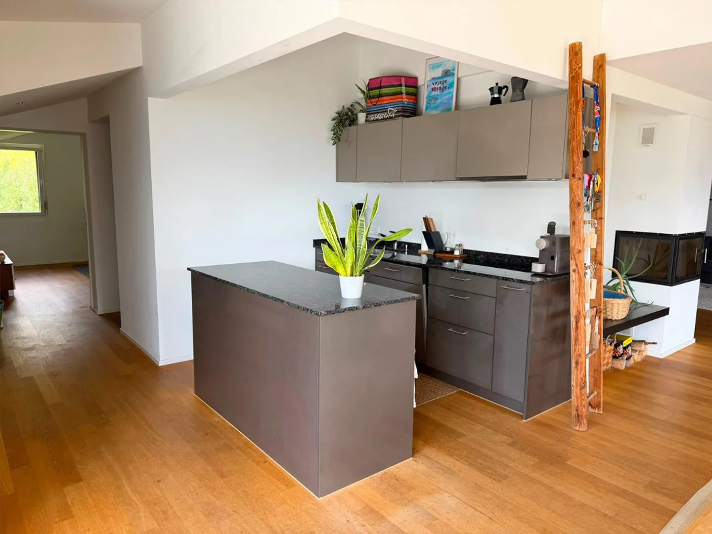 Esclusivo appartamento attico di 4,5 stanze con vista mozzafiato - Foto 5 di 8