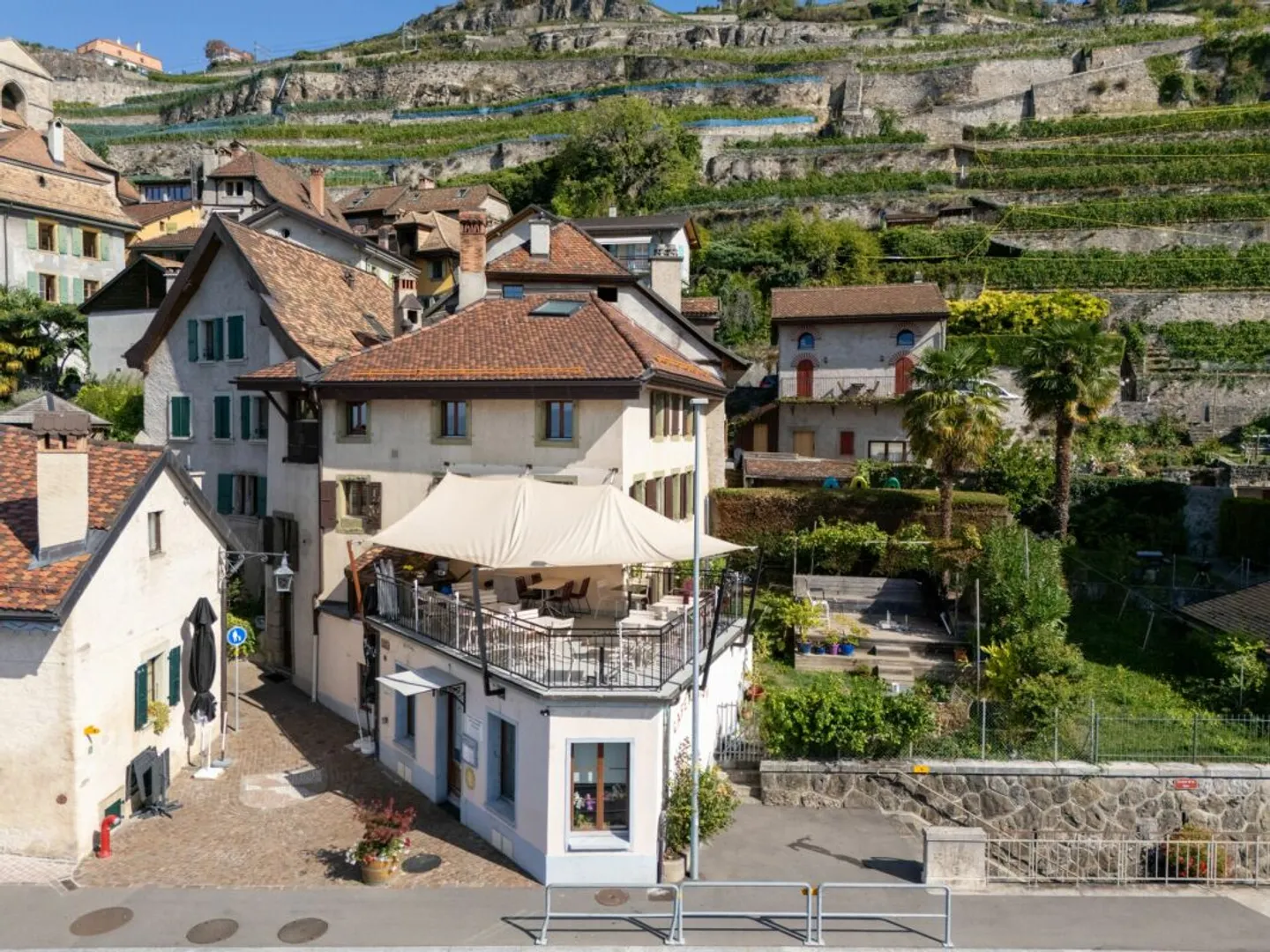 Ein charaktervolles Dorfhaus mit Blick auf den See - Foto 16 von 17