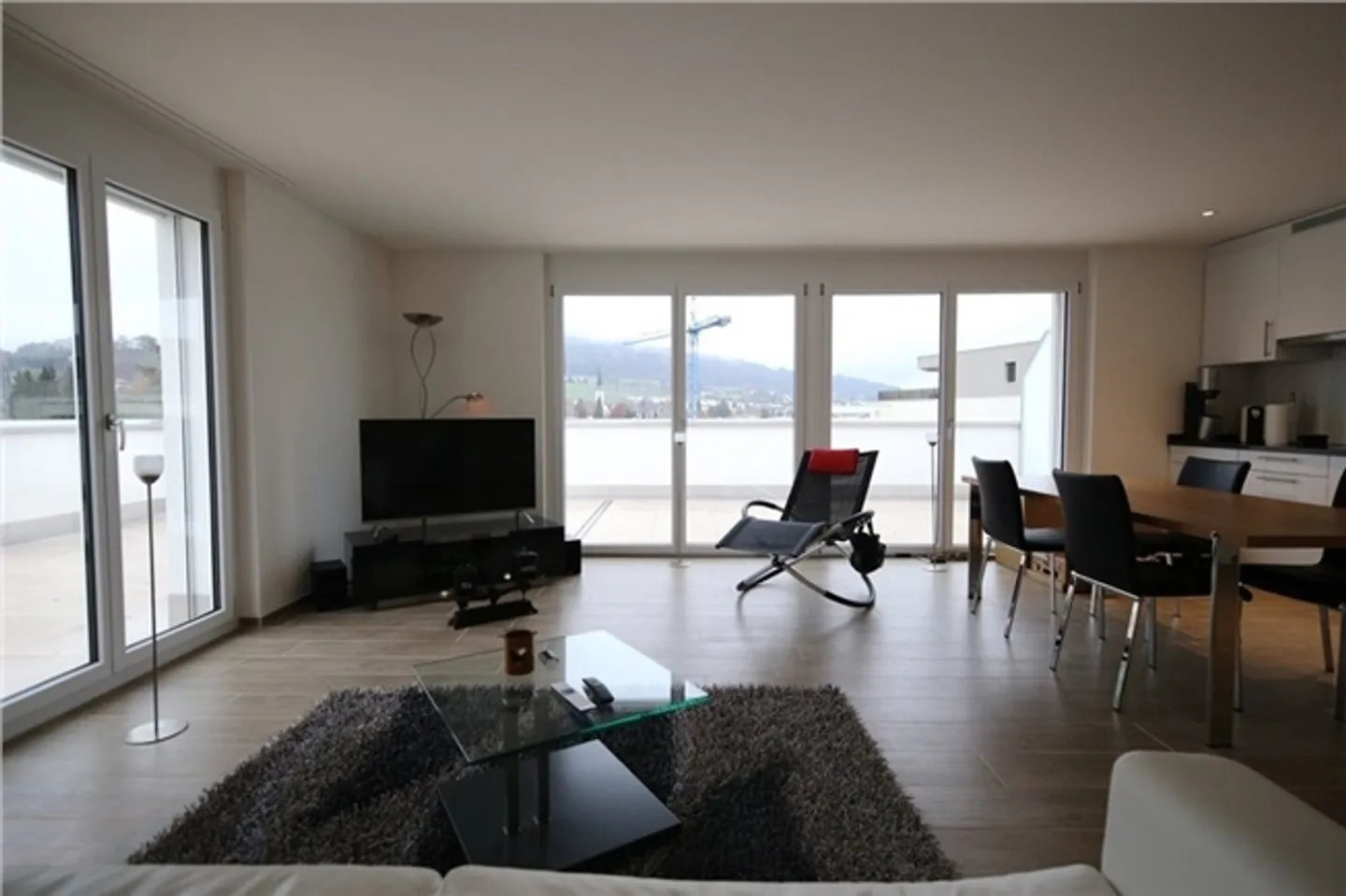 Bright and modern penthouse apartment in the heart of Menziken - Photo 2 of 5