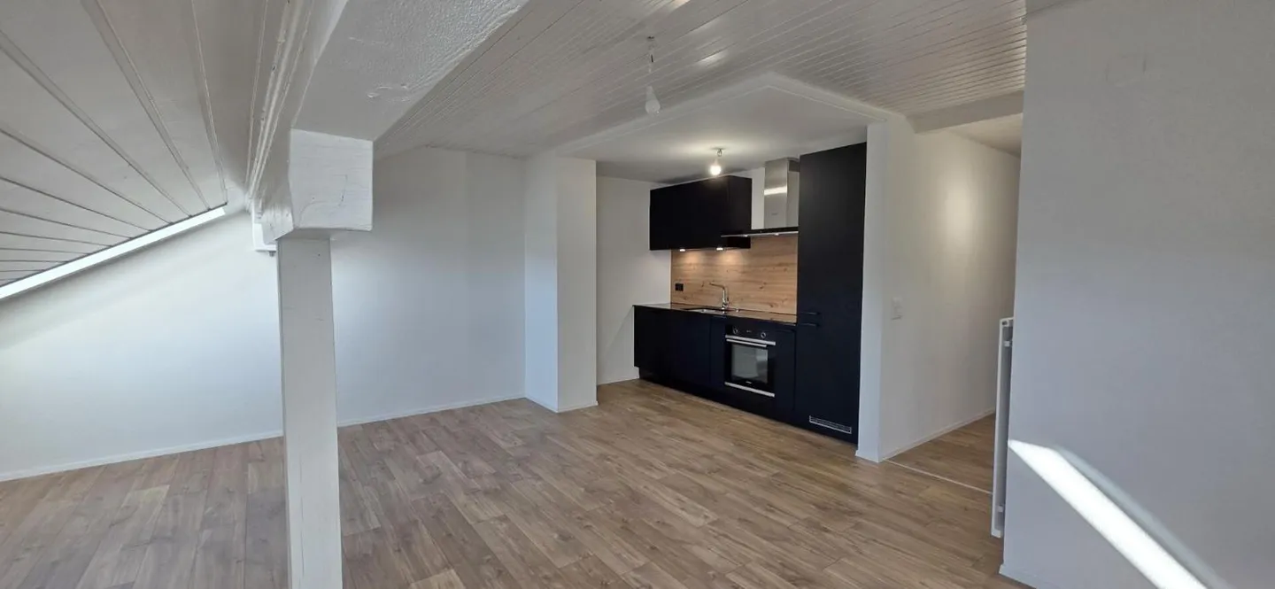 Superbo appartamento luminoso ristrutturato di 2,5 locali a Montet - Foto 1 di 9