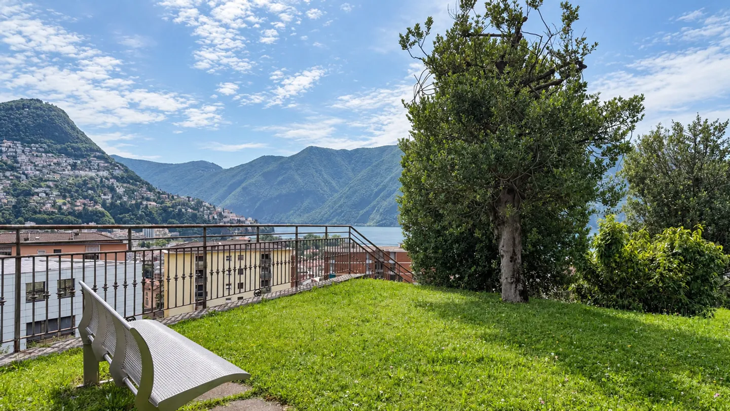 Bright apartment with private garden in a strategic location - Photo 18 of 18