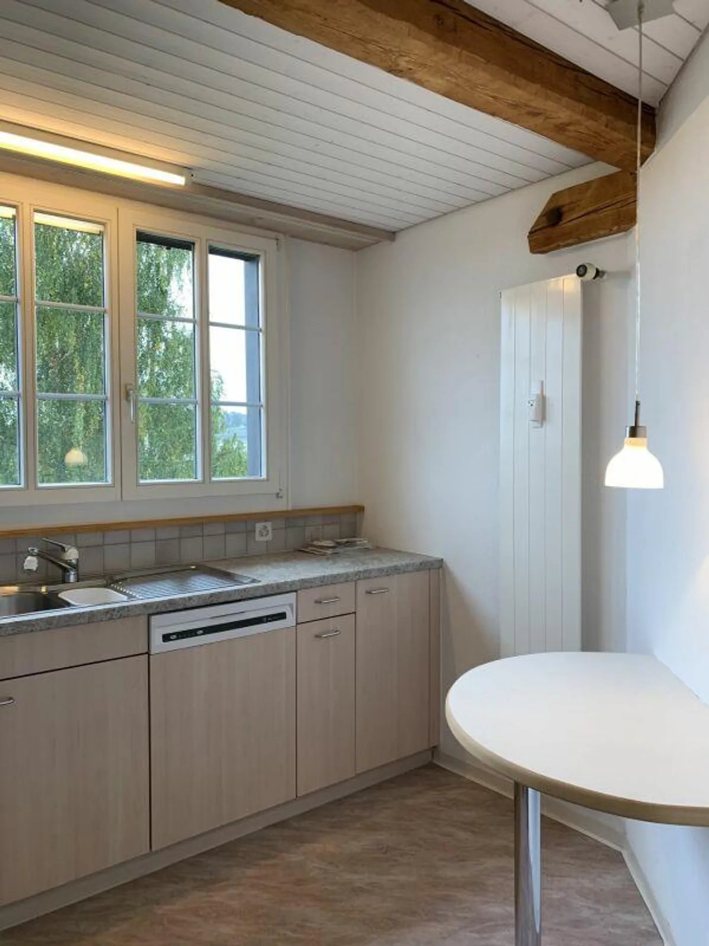 Well-kept 3-room attic apartment seeks new tenants - Photo 7 of 16