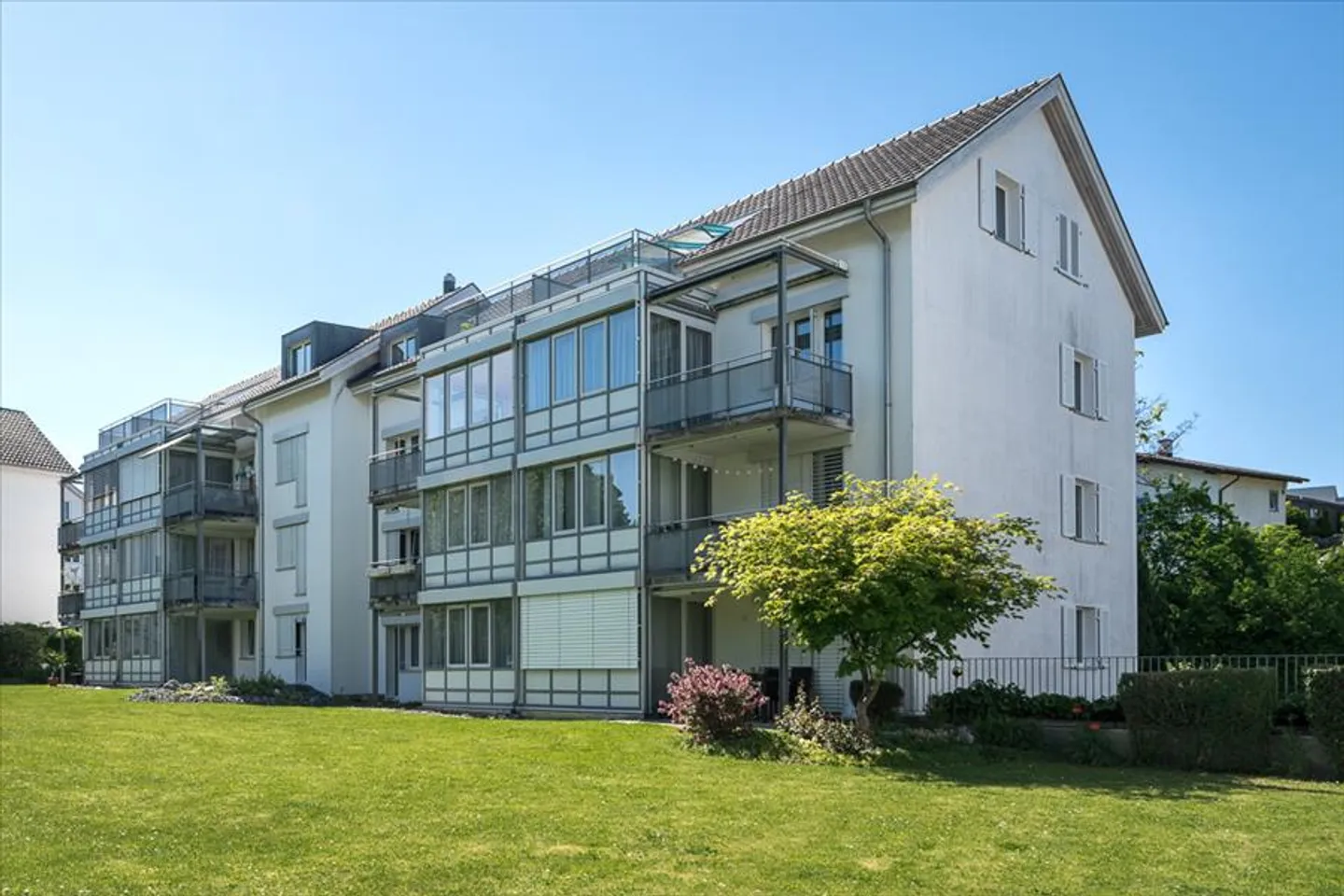 Charmante Wohnung am See - Foto 1 von 8
