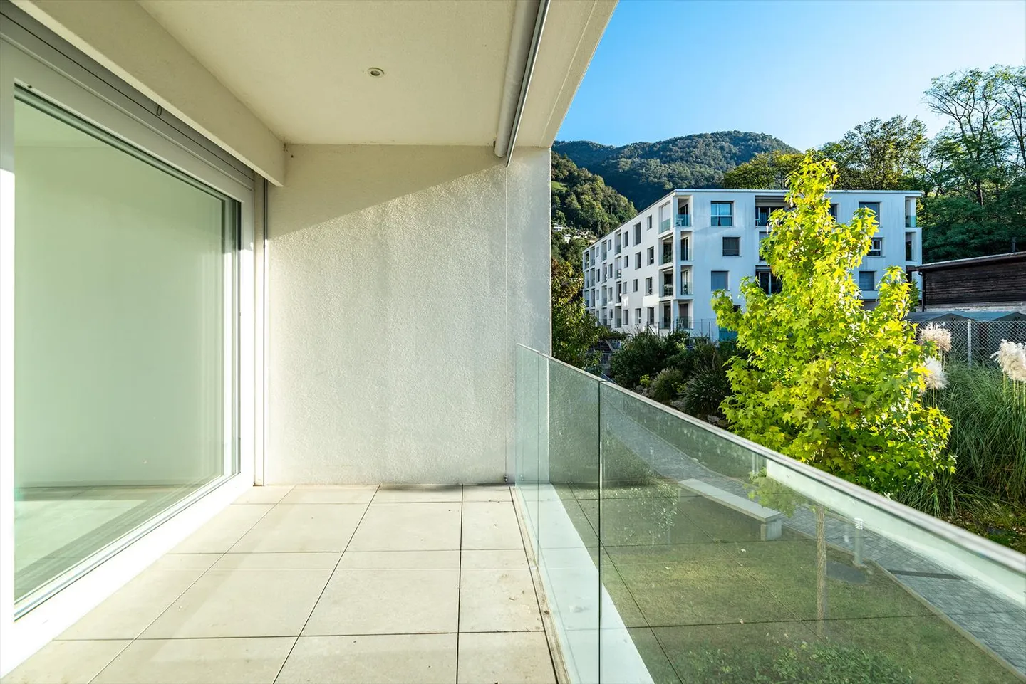 Modern and Practical - Photo 8 of 10