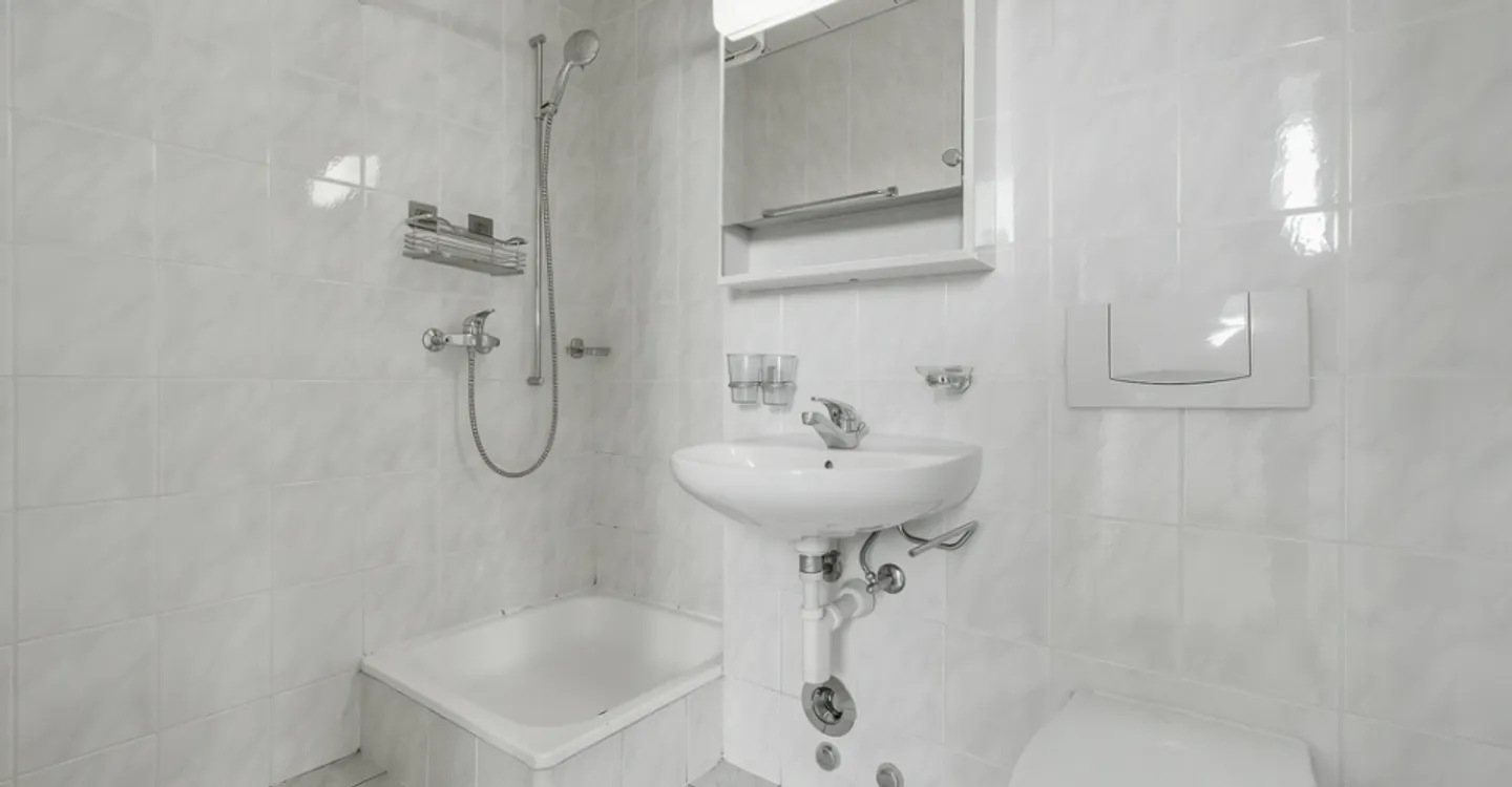 Charming 2-room apartment 5 minutes from LEB - Photo 5 of 10